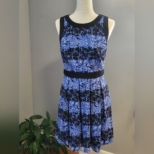 Elle Blue/Black Floral Sleeveless Fit and Flare Side Zip Mini Dress Size 10